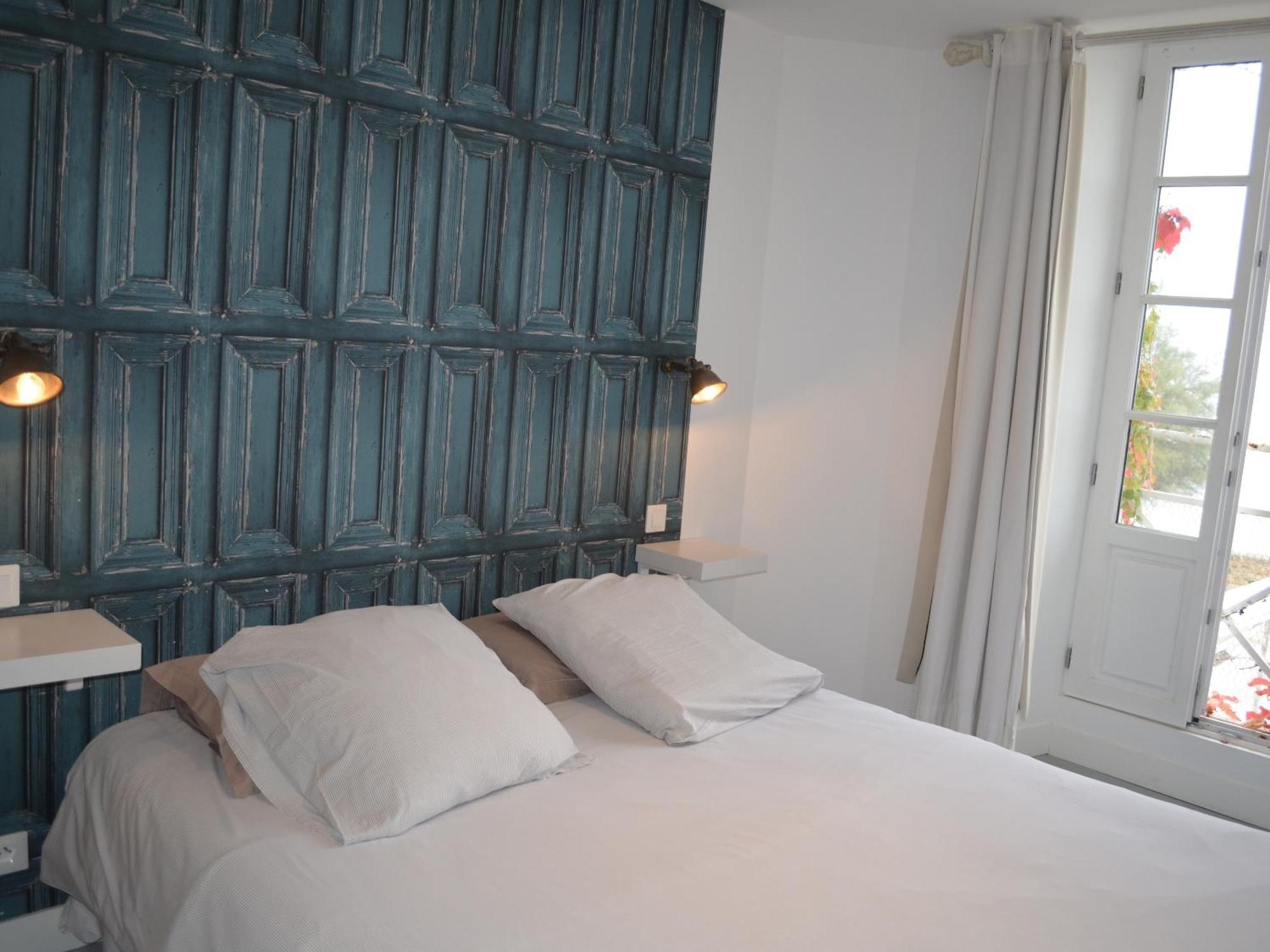 Le Mole Bed & Breakfast Ла Флот Стая снимка