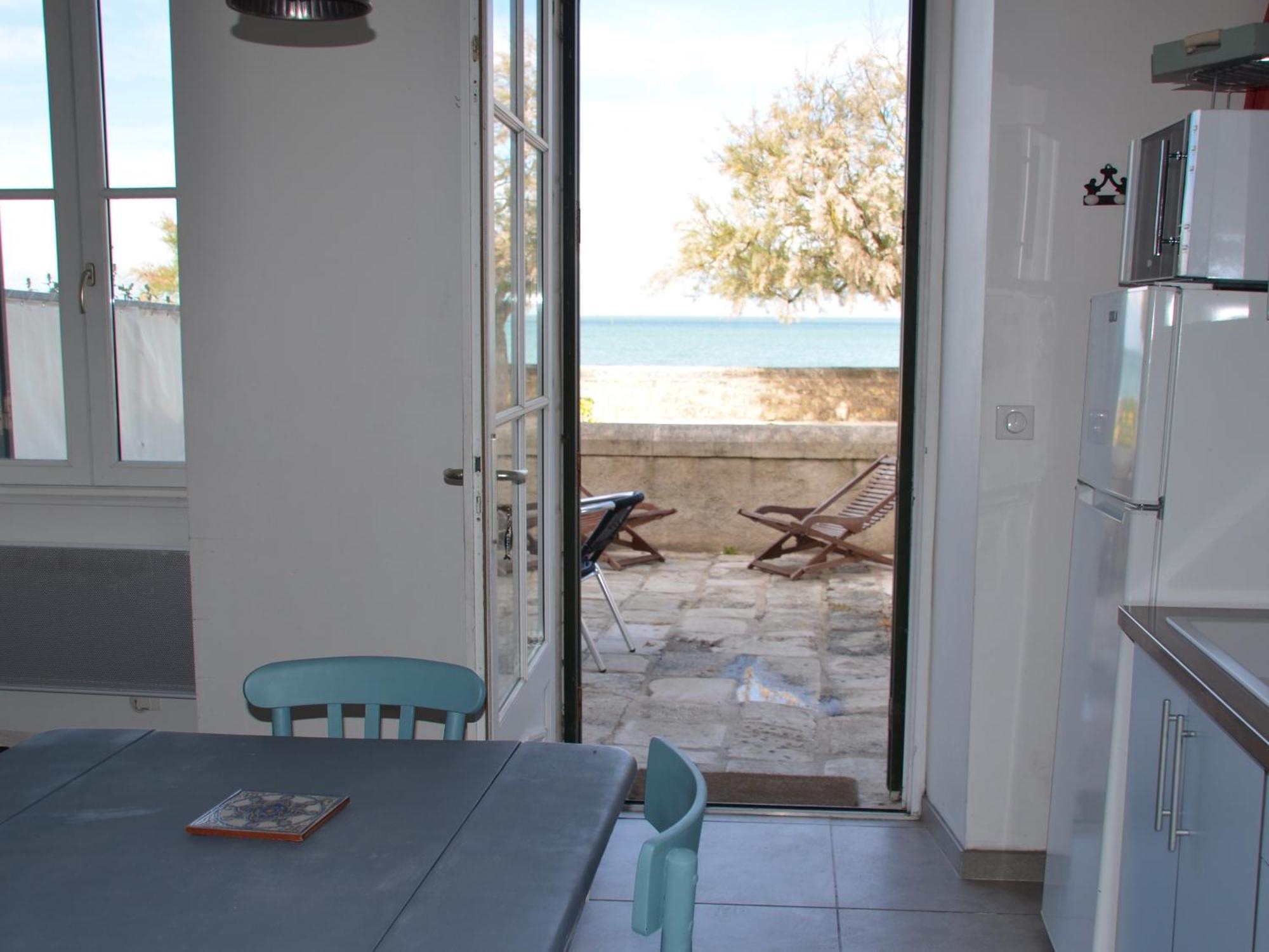 Le Mole Bed & Breakfast Ла Флот Стая снимка