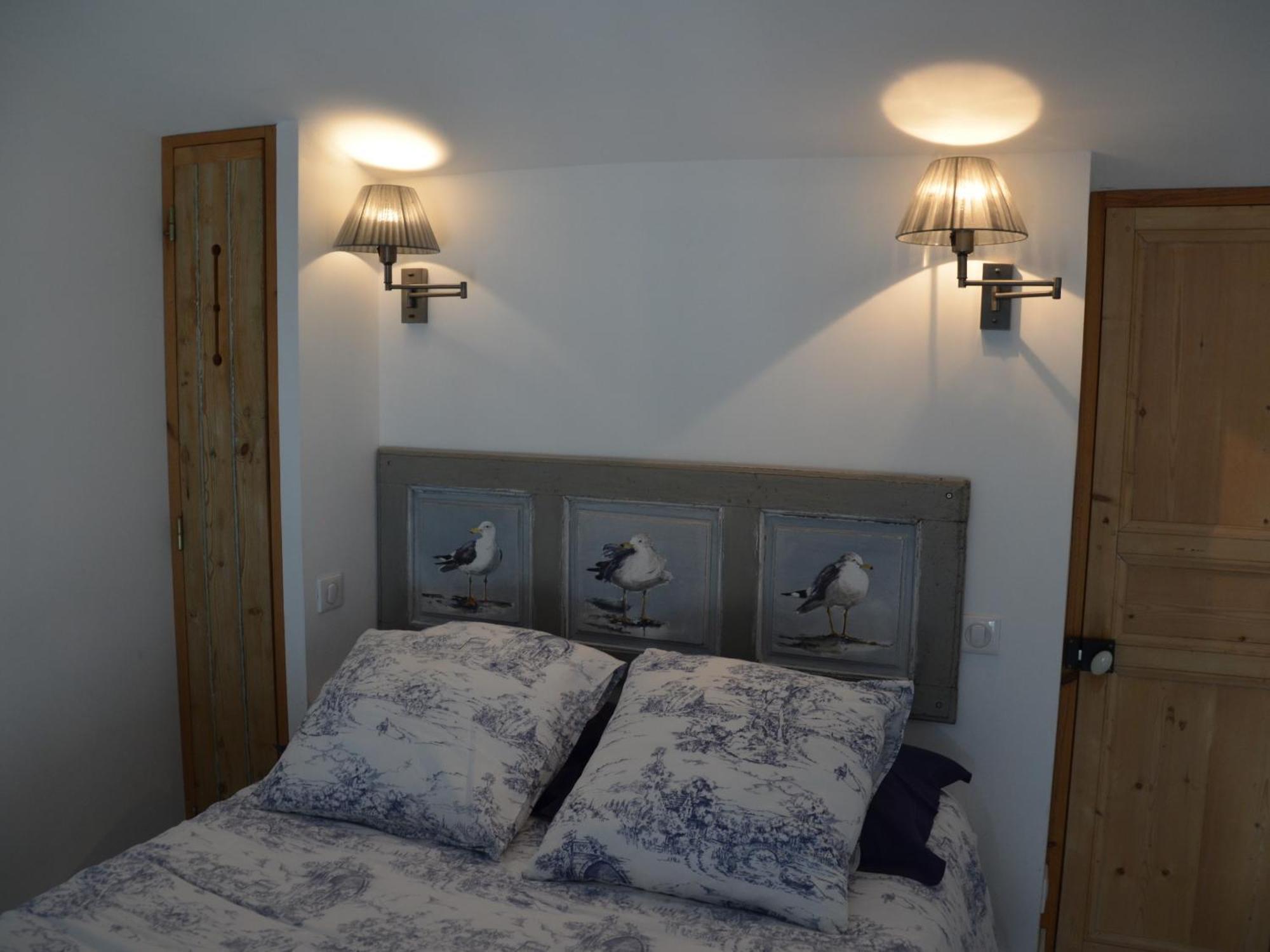 Le Mole Bed & Breakfast Ла Флот Стая снимка