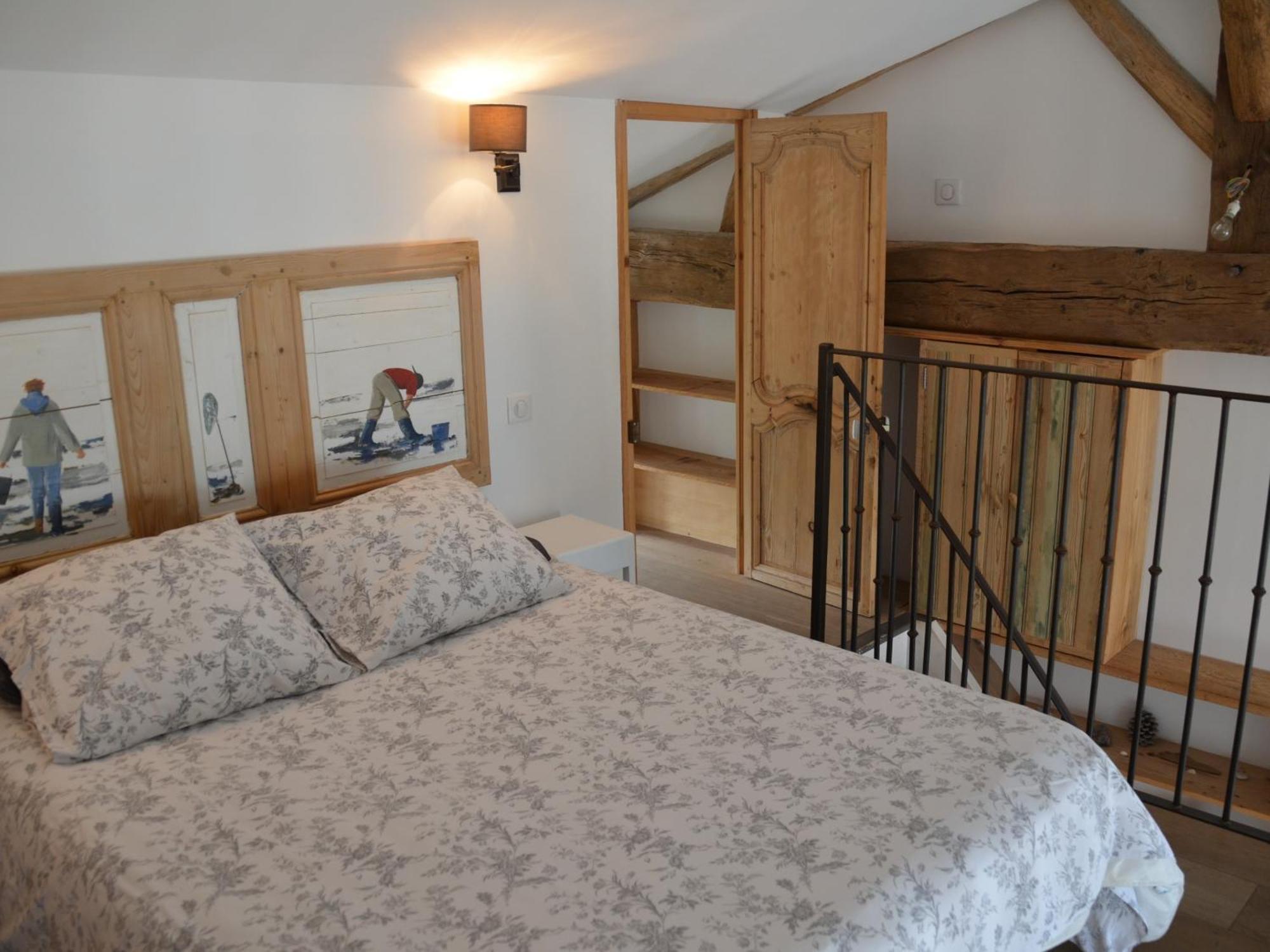 Le Mole Bed & Breakfast Ла Флот Стая снимка
